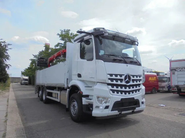 Mercedes-Benz Arocs 2545 + RETARDER 6X2 NEW /DEMO - משאית מנוף: תמונה 5 Mercedes-Benz Arocs 2545 + RETARDER 6X2 NEW /DEMO - משאית מנוף: תמונה 5