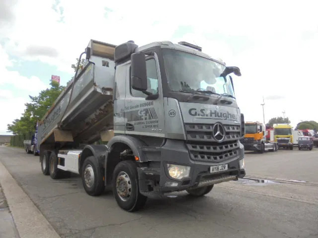 Mercedes-Benz Arocs 3340 8X4 - מזהיר: תמונה 2 Mercedes-Benz Arocs 3340 8X4 - מזהיר: תמונה 2