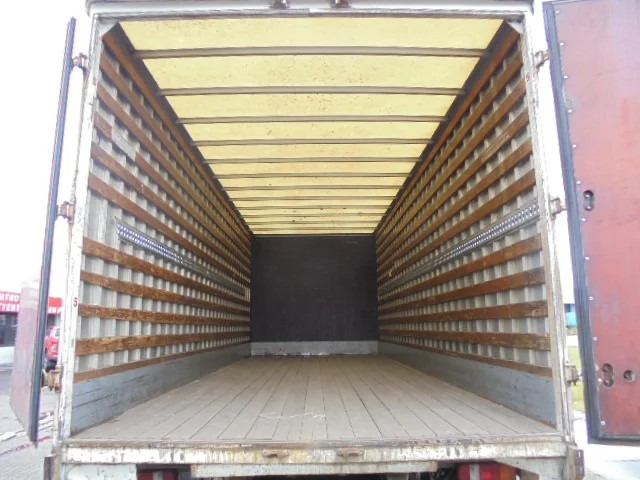 הַחכָּרָה Mercedes-Benz Atego 1218 Mercedes-Benz Atego 1218: תמונה 6 הַחכָּרָה Mercedes-Benz Atego 1218 Mercedes-Benz Atego 1218: תמונה 6