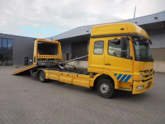 Mercedes-Benz Atego 1224 240 PS NL TRUCK - משאית גרירה: תמונה 3 Mercedes-Benz Atego 1224 240 PS NL TRUCK - משאית גרירה: תמונה 3