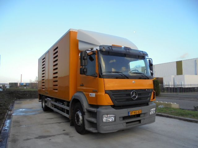 Mercedes-Benz Axor 1829 + HAMMELMAN - משאית ואקום: תמונה 3 Mercedes-Benz Axor 1829 + HAMMELMAN - משאית ואקום: תמונה 3