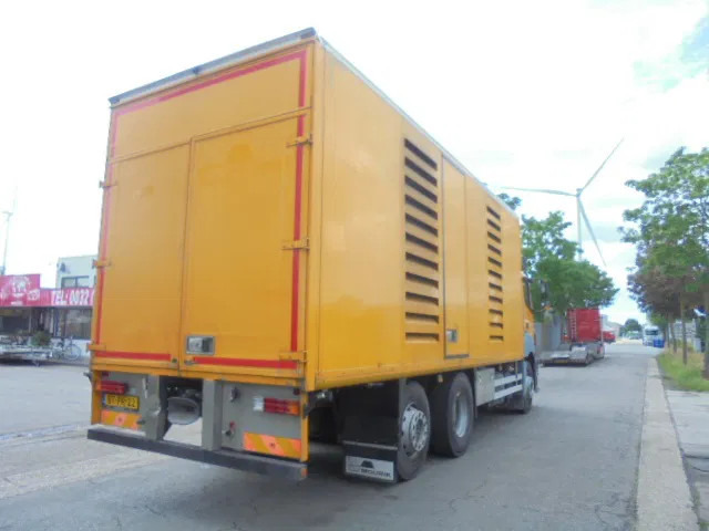 Mercedes-Benz Axor 2540 + HAMMELMAN DEUTZ - משאית ואקום: תמונה 4 Mercedes-Benz Axor 2540 + HAMMELMAN DEUTZ - משאית ואקום: תמונה 4