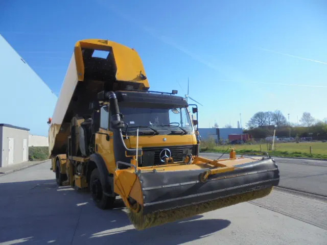 Mercedes-Benz SK 1920 NL TRUCK - מטאטא כבישים: תמונה 3 Mercedes-Benz SK 1920 NL TRUCK - מטאטא כבישים: תמונה 3