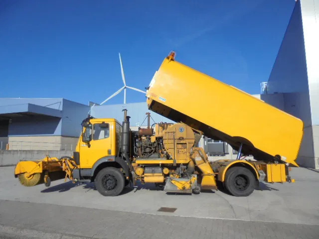 Mercedes-Benz SK 1920 NL TRUCK - מטאטא כבישים: תמונה 4 Mercedes-Benz SK 1920 NL TRUCK - מטאטא כבישים: תמונה 4