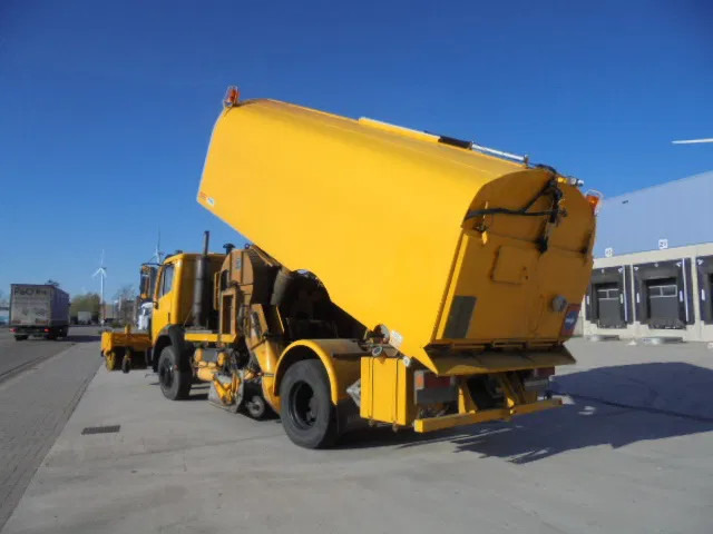 Mercedes-Benz SK 1920 NL TRUCK - מטאטא כבישים: תמונה 5 Mercedes-Benz SK 1920 NL TRUCK - מטאטא כבישים: תמונה 5