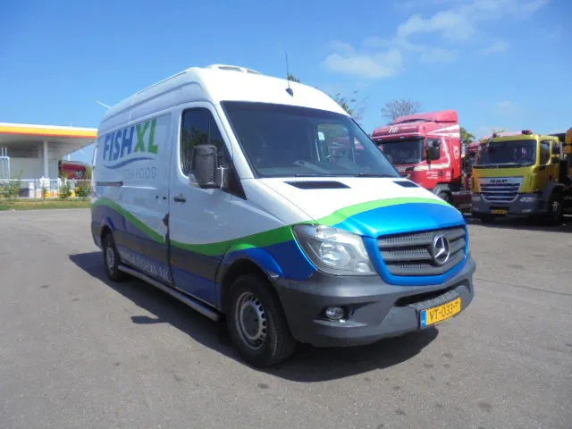 Mercedes-Benz Sprinter 313 FRIGO NL TRUCK - כלי רכב מסחרי לקירור: תמונה 3 Mercedes-Benz Sprinter 313 FRIGO NL TRUCK - כלי רכב מסחרי לקירור: תמונה 3
