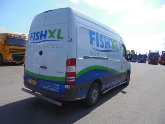 Mercedes-Benz Sprinter 313 FRIGO NL TRUCK - כלי רכב מסחרי לקירור: תמונה 4 Mercedes-Benz Sprinter 313 FRIGO NL TRUCK - כלי רכב מסחרי לקירור: תמונה 4