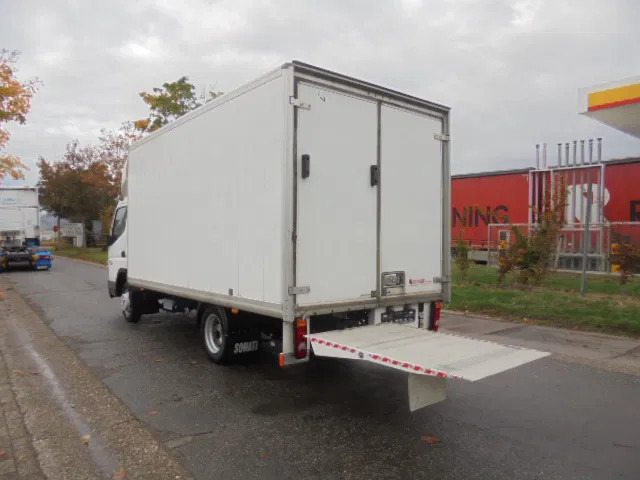 Mitsubishi Canter 3C13 LOW KM - כלי רכב מסחרי עם תיבה, כלי רכב מסחרי קומבי: תמונה 4 Mitsubishi Canter 3C13 LOW KM - כלי רכב מסחרי עם תיבה, כלי רכב מסחרי קומבי: תמונה 4
