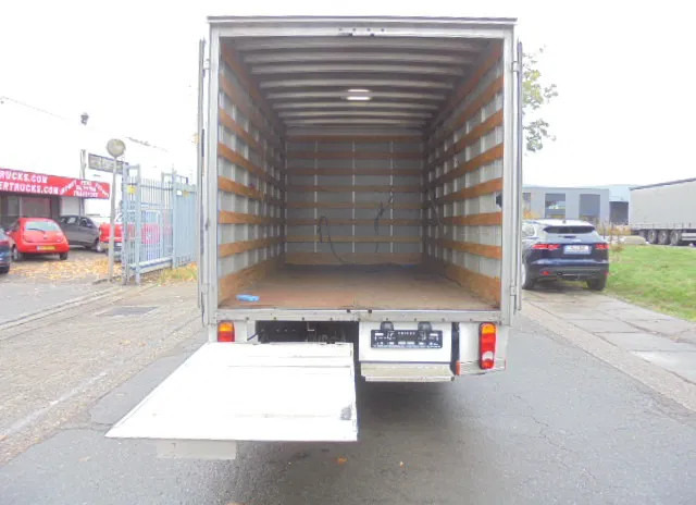 Mitsubishi Canter 3C13 LOW KM - כלי רכב מסחרי עם תיבה, כלי רכב מסחרי קומבי: תמונה 5 Mitsubishi Canter 3C13 LOW KM - כלי רכב מסחרי עם תיבה, כלי רכב מסחרי קומבי: תמונה 5