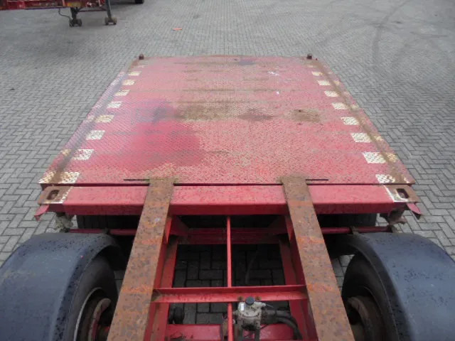 סמיטריילר מוביל מכולות/ החלפת גוף Netam-Fruehauf OCCR 36 324: תמונה 11