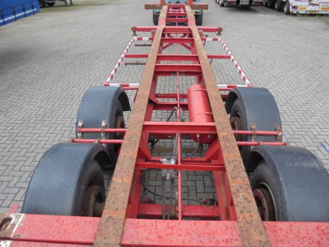 סמיטריילר מוביל מכולות/ החלפת גוף Netam-Fruehauf OCCR 36 324: תמונה 10