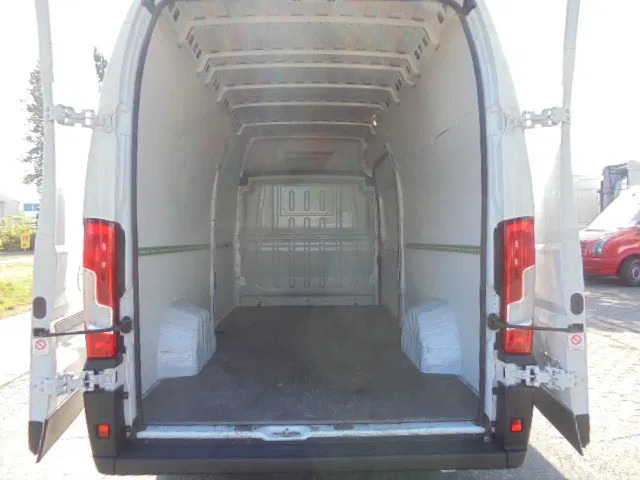 Opel Movano L3H2 2.2L BLUE HDI 165 - כלי רכב מסחרי עם לוח: תמונה 5 Opel Movano L3H2 2.2L BLUE HDI 165 - כלי רכב מסחרי עם לוח: תמונה 5