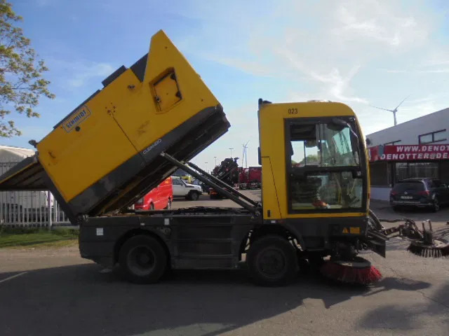 Schmidt CLEANGO 500 NL MACHINE - מטאטא תעשייתי: תמונה 4 Schmidt CLEANGO 500 NL MACHINE - מטאטא תעשייתי: תמונה 4