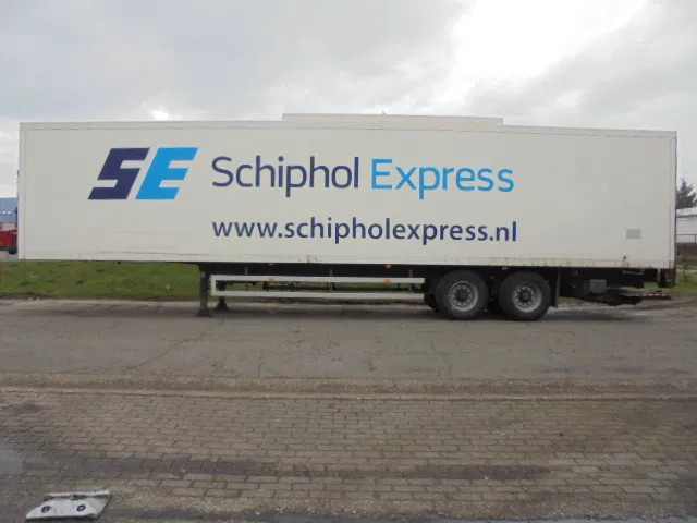 סמיטריילר בתיבה סגורה Smit ST0 1230: תמונה 13 סמיטריילר בתיבה סגורה Smit ST0 1230: תמונה 13