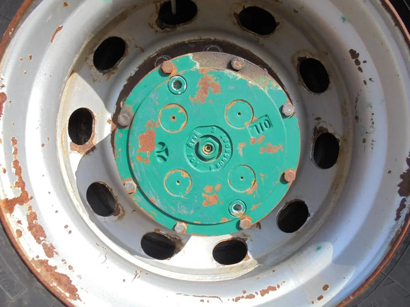 טרקטור מסוף Terberg YT 180: תמונה 15