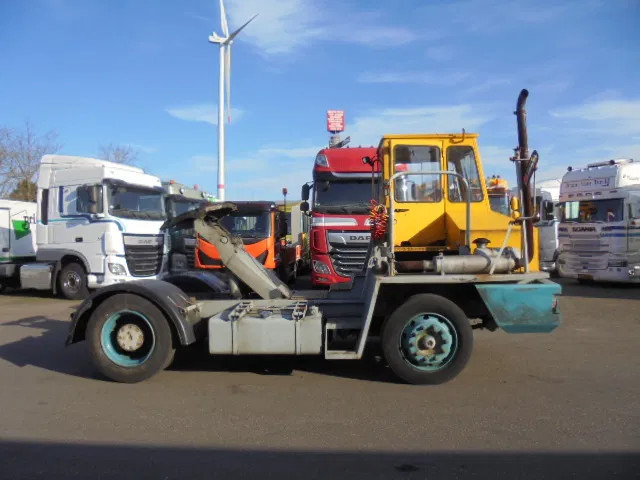 Terberg YT NL TRUCK - טרקטור מסוף: תמונה 4 Terberg YT NL TRUCK - טרקטור מסוף: תמונה 4