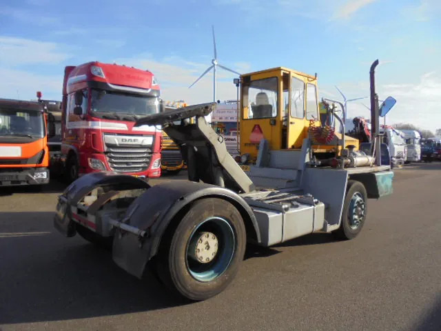 Terberg YT NL TRUCK - טרקטור מסוף: תמונה 5 Terberg YT NL TRUCK - טרקטור מסוף: תמונה 5