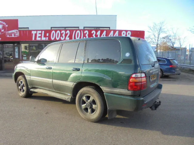 Toyota Land Cruiser - מכונית: תמונה 5 Toyota Land Cruiser - מכונית: תמונה 5