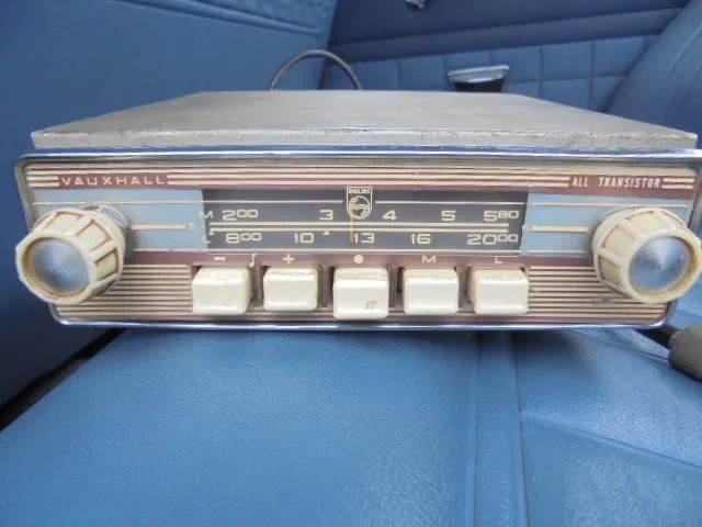 סדאן Vauxhall Victor 101 SUPER: תמונה 11