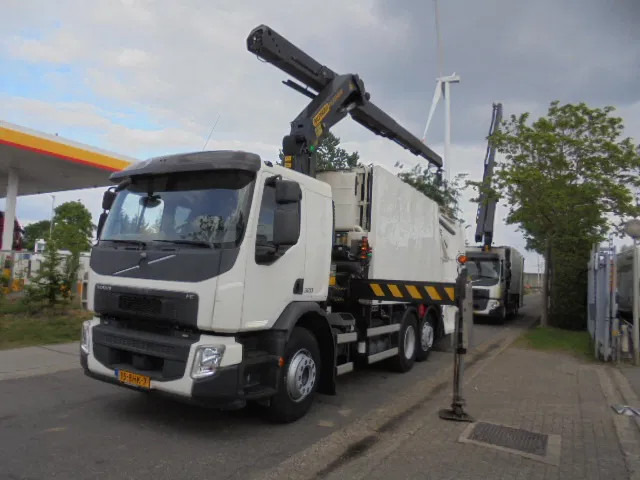 Volvo FE 320 6X2 NL TRUCK - משאית אשפה: תמונה 1 Volvo FE 320 6X2 NL TRUCK - משאית אשפה: תמונה 1