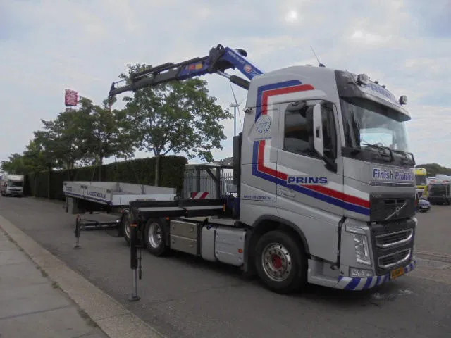 Volvo FH 420 6X2 NL TRUCK - משאית מנוף: תמונה 4 Volvo FH 420 6X2 NL TRUCK - משאית מנוף: תמונה 4