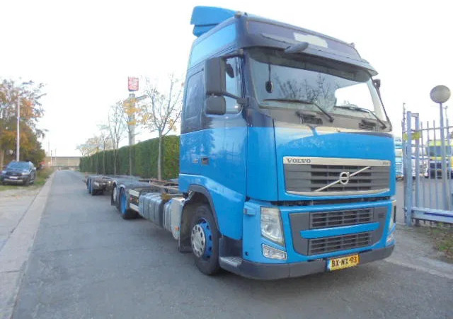 Volvo FH 420 6X2 NL TRUCK - מוביל מכולות/ משאית החלפת גוף: תמונה 3 Volvo FH 420 6X2 NL TRUCK - מוביל מכולות/ משאית החלפת גוף: תמונה 3