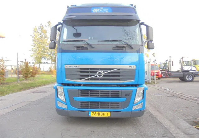 Volvo FH 420 6X2 NL TRUCK - משאית וילונות צד: תמונה 2 Volvo FH 420 6X2 NL TRUCK - משאית וילונות צד: תמונה 2