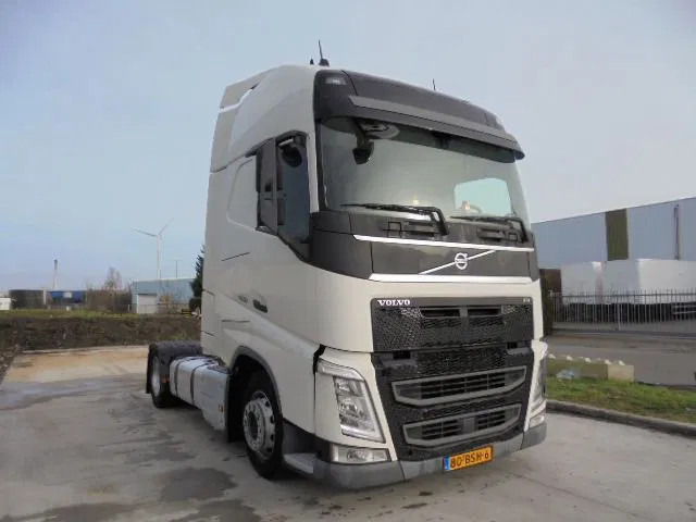 Volvo FH 420 MEGA NL TRUCK APK /TUV 01-05-2026 - יחידת טרקטור: תמונה 3 Volvo FH 420 MEGA NL TRUCK APK /TUV 01-05-2026 - יחידת טרקטור: תמונה 3