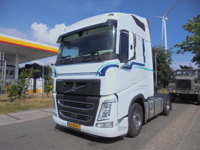 Volvo FH 420 NL TRUCK - יחידת טרקטור: תמונה 1 Volvo FH 420 NL TRUCK - יחידת טרקטור: תמונה 1