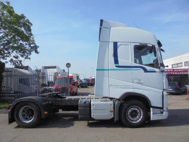 Volvo FH 420 NL TRUCK - יחידת טרקטור: תמונה 4 Volvo FH 420 NL TRUCK - יחידת טרקטור: תמונה 4