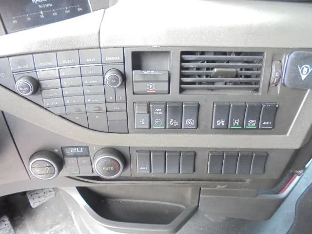 יחידת טרקטור Volvo FH 420: תמונה 13