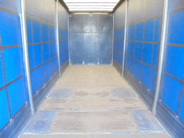 Volvo FH 460 6X2 NL TRUCK - משאית וילונות צד: תמונה 5 Volvo FH 460 6X2 NL TRUCK - משאית וילונות צד: תמונה 5