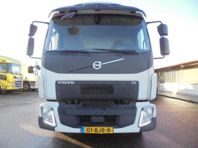 Volvo FL 210 APK-TUV 16-01-2026 - משאית תיבה: תמונה 2 Volvo FL 210 APK-TUV 16-01-2026 - משאית תיבה: תמונה 2
