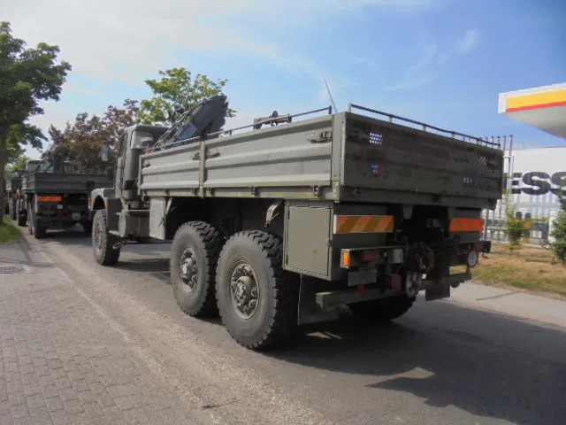 Volvo N 10 6X6 L + FASSI - משאית צד נופל/ שטוחה, משאית מנוף: תמונה 4 Volvo N 10 6X6 L + FASSI - משאית צד נופל/ שטוחה, משאית מנוף: תמונה 4
