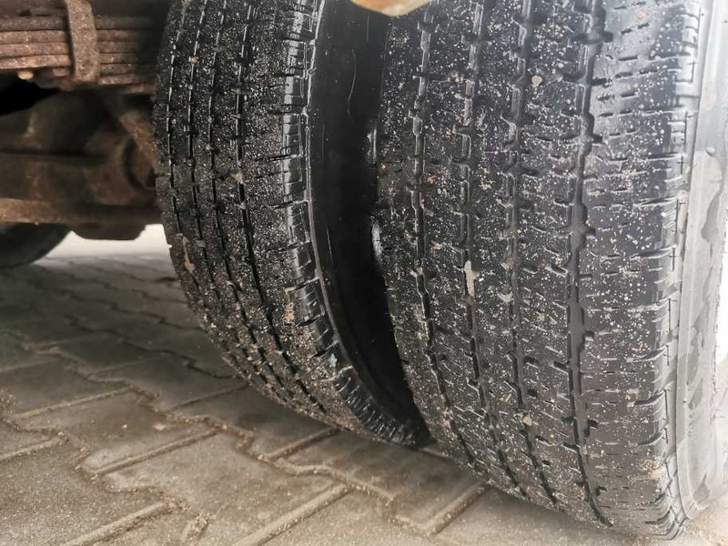 מיניבוס, כלי רכב מסחרי לנוסעים Ford E 450 diesel passenger van: תמונה 19