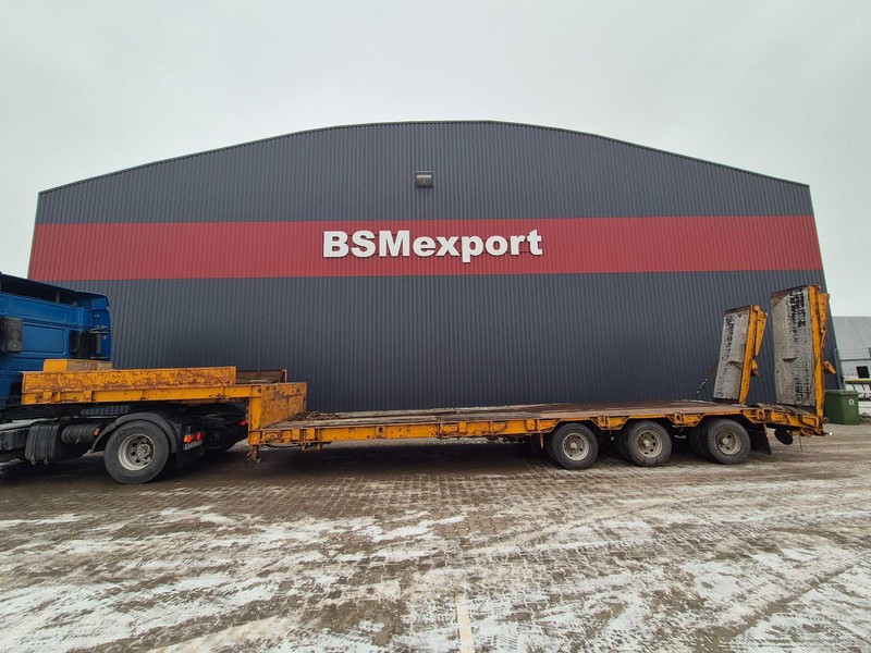 Goldhofer Stpa3 - סמיטריילר עם מטען נמוך: תמונה 2 Goldhofer Stpa3 - סמיטריילר עם מטען נמוך: תמונה 2