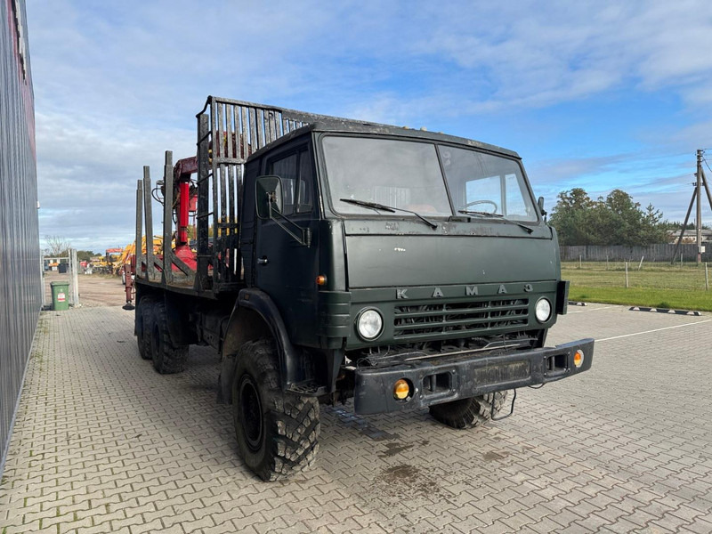Kamaz 43101, 6x6 - משאית עץ, משאית מנוף: תמונה 2 Kamaz 43101, 6x6 - משאית עץ, משאית מנוף: תמונה 2