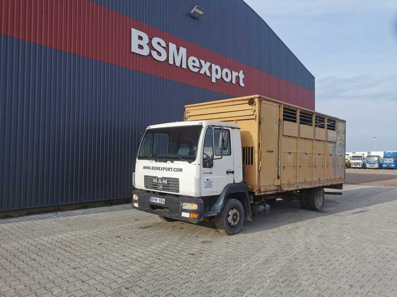 MAN LE 12.189 livestock truck - משאית להובלת בעלי חיים: תמונה 1 MAN LE 12.189 livestock truck - משאית להובלת בעלי חיים: תמונה 1
