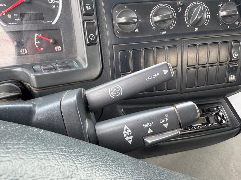 משאית מערבלת בטון MAN TGA 41.413: תמונה 8