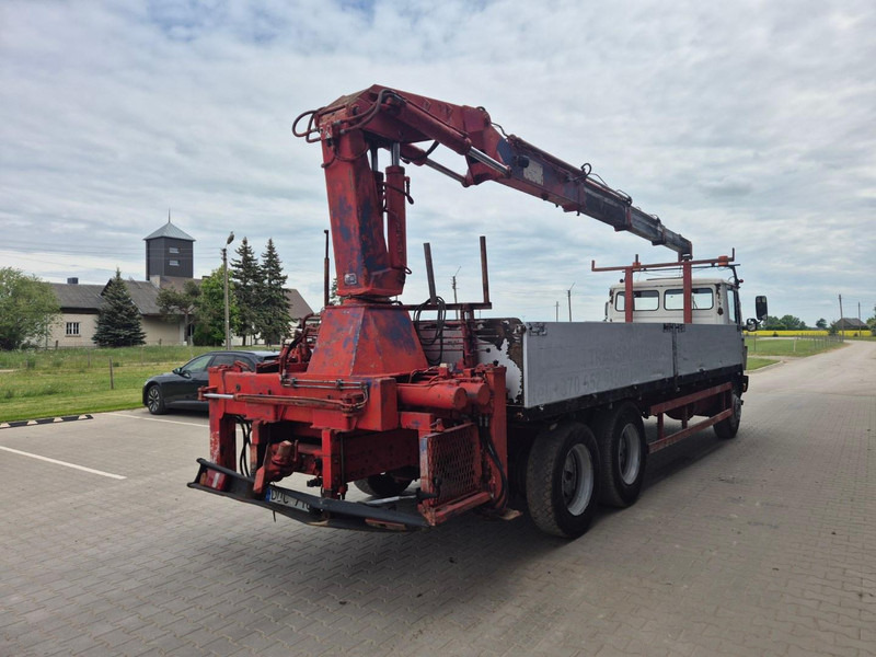 Mercedes-Benz 1320 + HMF 6.5 ton crane - משאית צד נופל/ שטוחה, משאית מנוף: תמונה 3 Mercedes-Benz 1320 + HMF 6.5 ton crane - משאית צד נופל/ שטוחה, משאית מנוף: תמונה 3