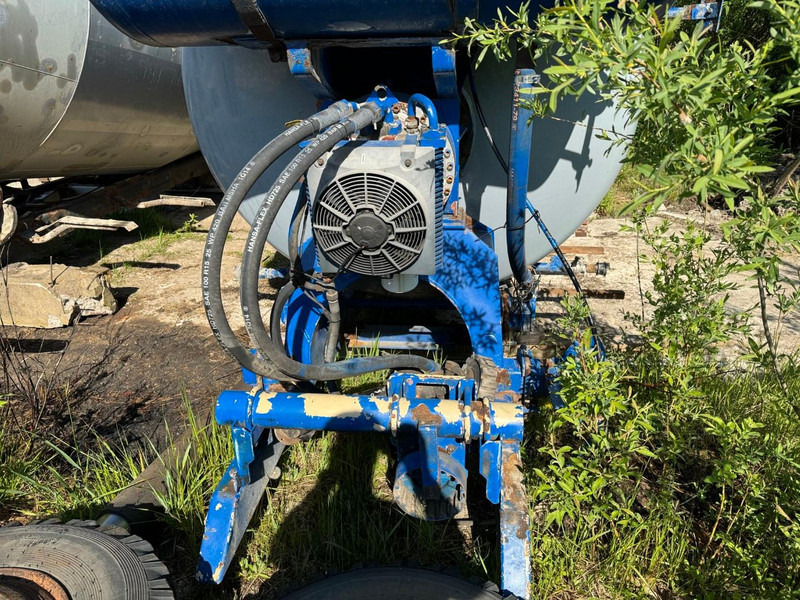 Mercedes-Benz Actros, MAN. 10 x pieces mixer. 9-10 m3 - משאית מערבלת בטון: תמונה 5 Mercedes-Benz Actros, MAN. 10 x pieces mixer. 9-10 m3 - משאית מערבלת בטון: תמונה 5