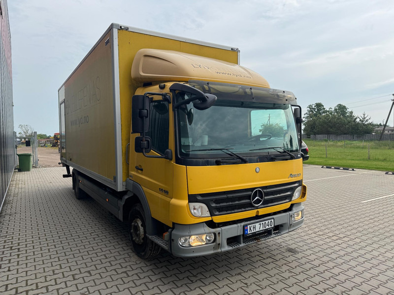 Mercedes-Benz Atego 1018 - משאית תיבה: תמונה 2 Mercedes-Benz Atego 1018 - משאית תיבה: תמונה 2