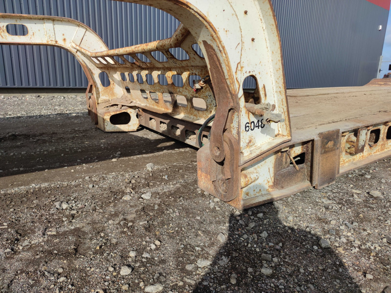 Murray 16 tyre heavy duty low loader - סמיטריילר עם מטען נמוך: תמונה 3 Murray 16 tyre heavy duty low loader - סמיטריילר עם מטען נמוך: תמונה 3