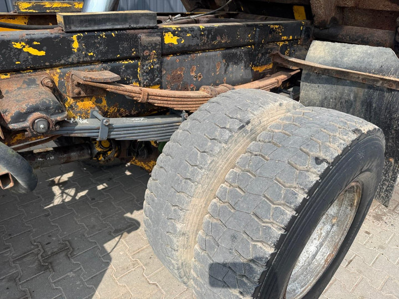 מזהיר Scania 93, 4x4: תמונה 11