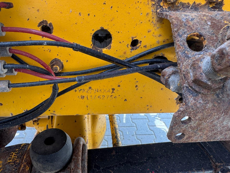 מזהיר Scania 93, 4x4: תמונה 18