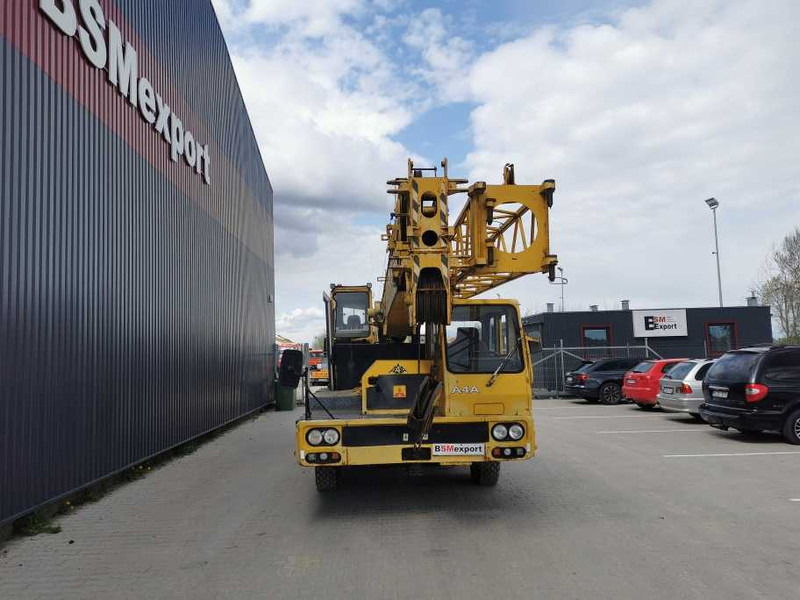 Tadano TL250 - עגורן נייד: תמונה 4 Tadano TL250 - עגורן נייד: תמונה 4