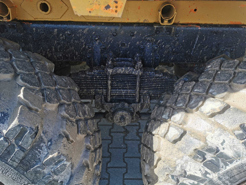 מזהיר Ural Ural 4320 dump truck: תמונה 12