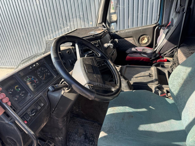 מזהיר Volvo FH 12.380, 6x4, spring-spring, manual: תמונה 8