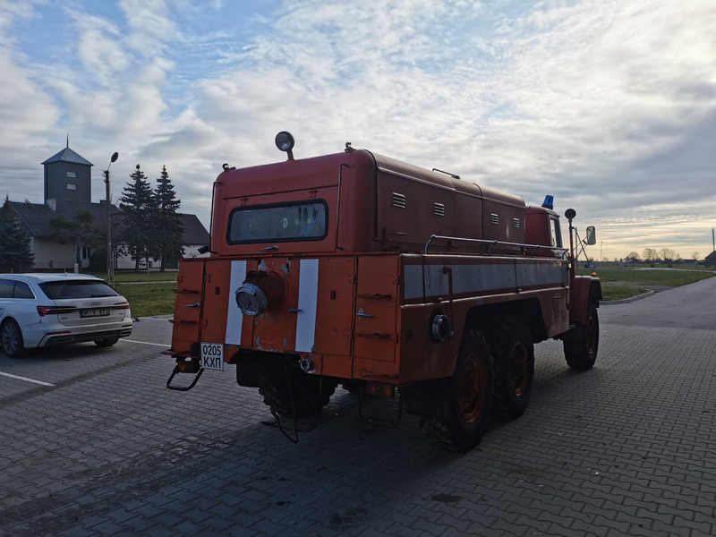 ZIL 131 PNS110 - משאית אש: תמונה 5 ZIL 131 PNS110 - משאית אש: תמונה 5