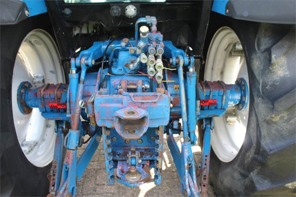 Ford 7840 SLE - טרקטור חקלאי: תמונה 4 Ford 7840 SLE - טרקטור חקלאי: תמונה 4